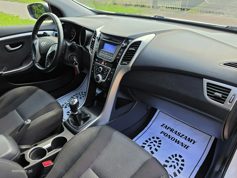 Hyundai i30 19