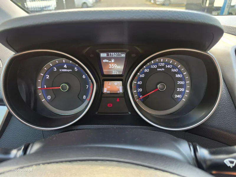 Hyundai i30 23