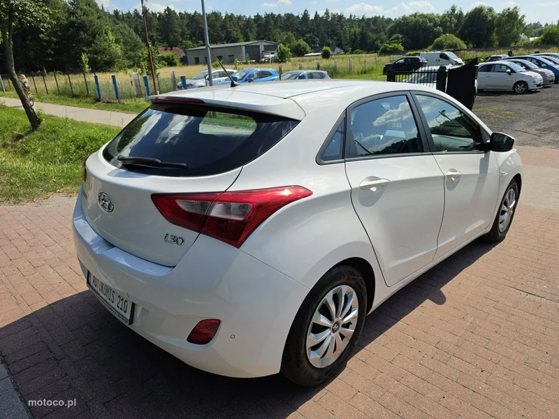 Hyundai i30 8