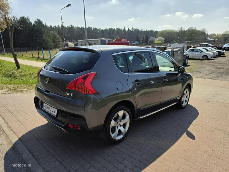 Peugeot 3008 8