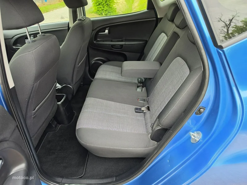 Kia Venga 15