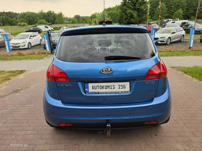 Kia Venga 6