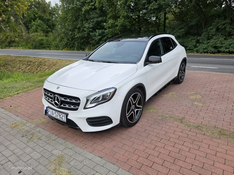 Mercedes-Benz GLA X156 GLA 220