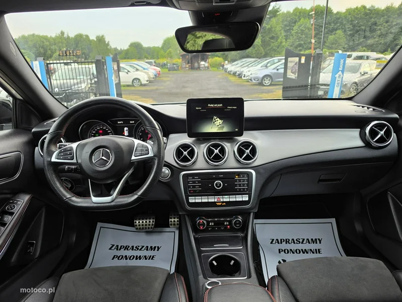 Mercedes-Benz GLA X156 GLA 220 16