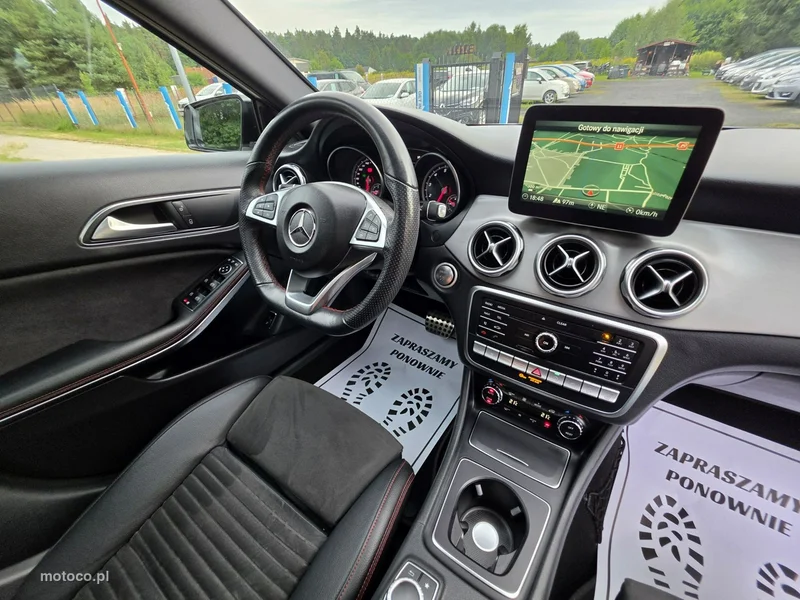 Mercedes-Benz GLA X156 GLA 220 20