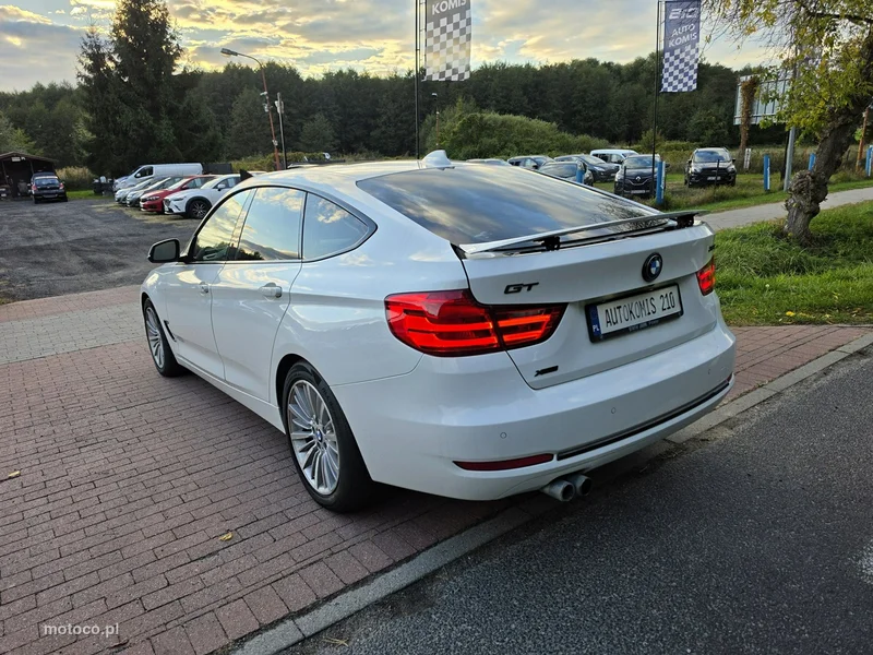 BMW Seria 3 F30 328 4