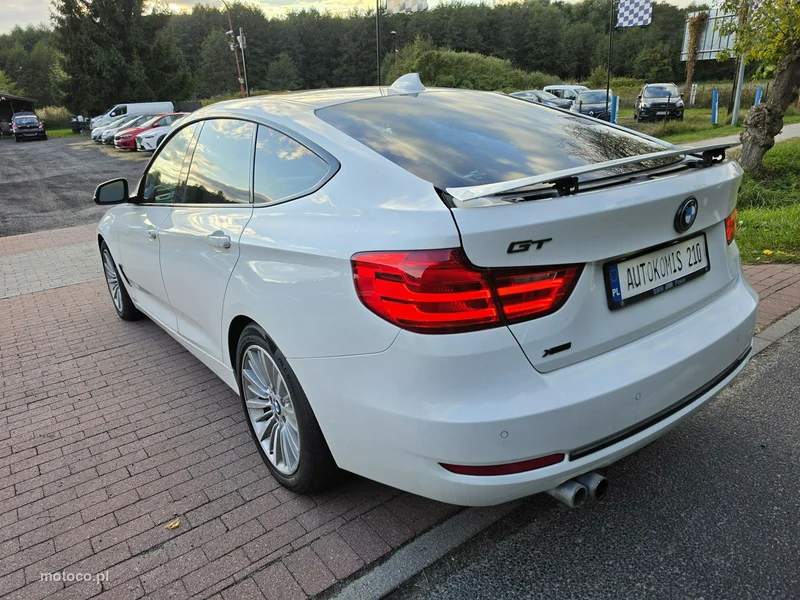 BMW Seria 3 F30 328 5