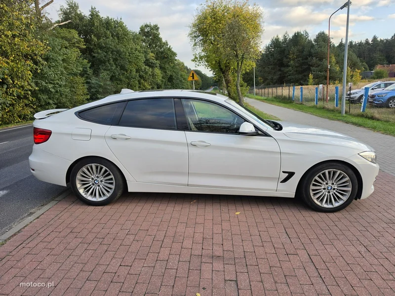 BMW Seria 3 F30 328 9