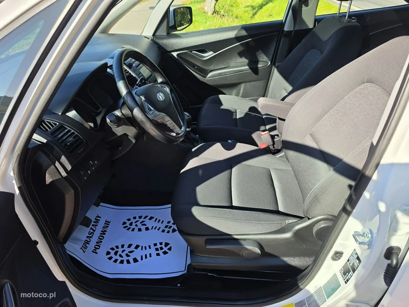 Hyundai ix20 14