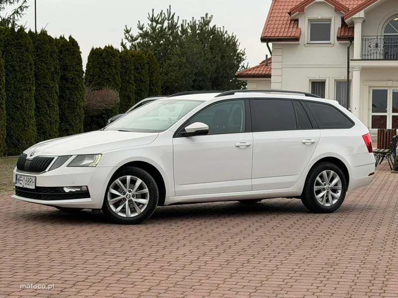 Skoda Octavia III 12