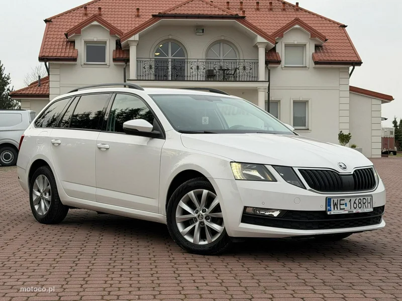 Skoda Octavia III 24