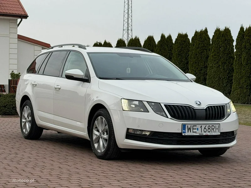 Skoda Octavia III 31