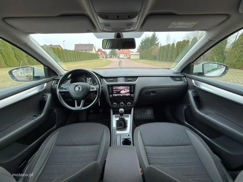 Skoda Octavia III 7