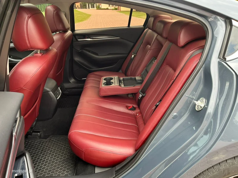 Mazda 6 8
