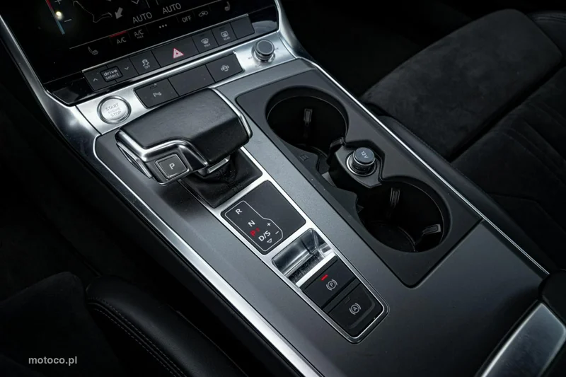 Audi A7 4K 35