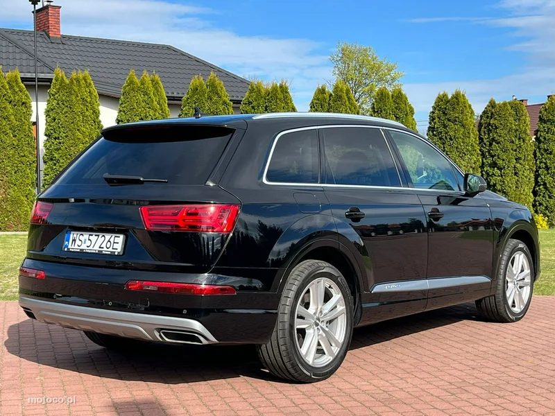 Audi Q7 4M 24