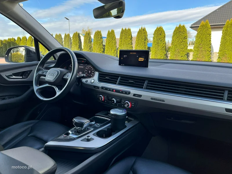 Audi Q7 4M 9