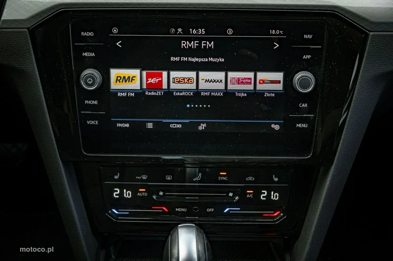 Volkswagen Passat B8 35
