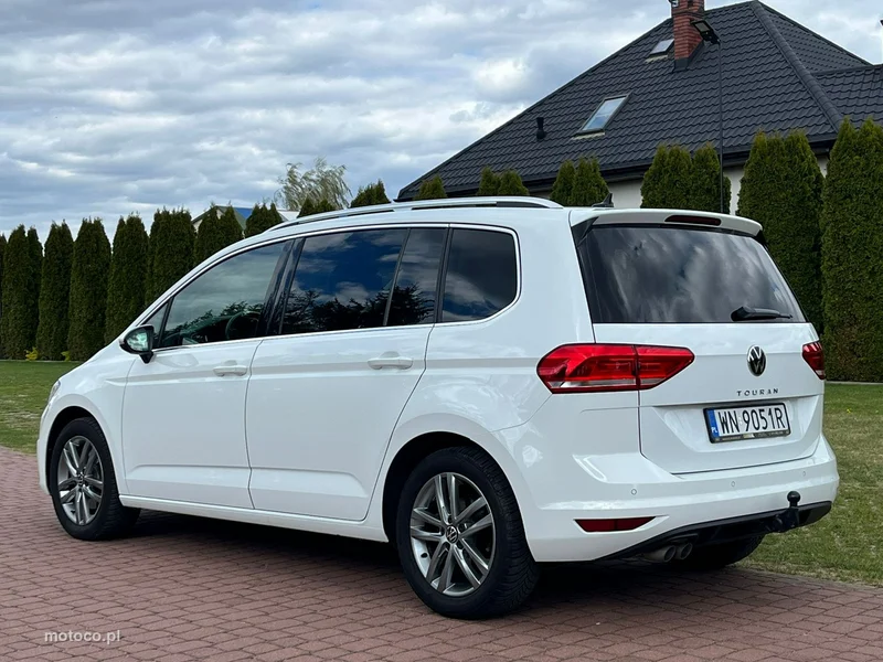 Volkswagen Touran 5T 14