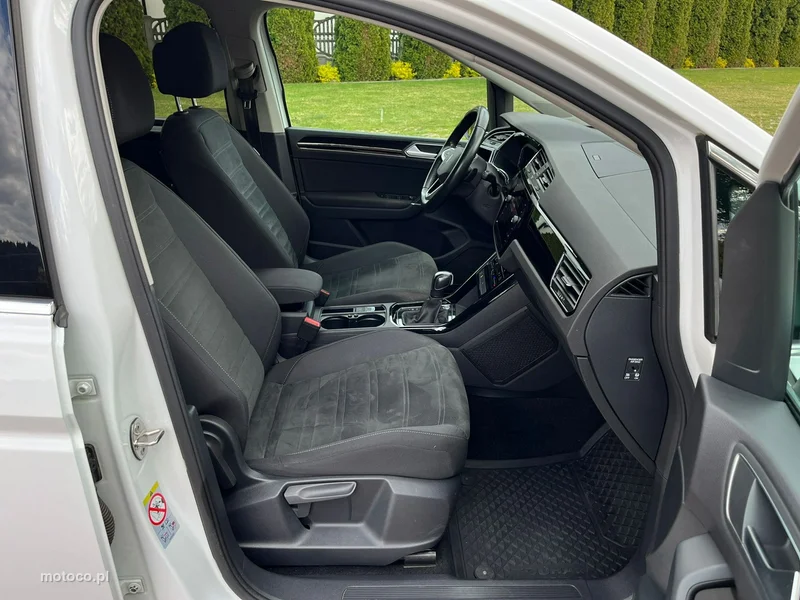 Volkswagen Touran 5T 39