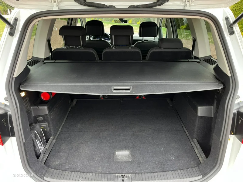 Volkswagen Touran 5T 40