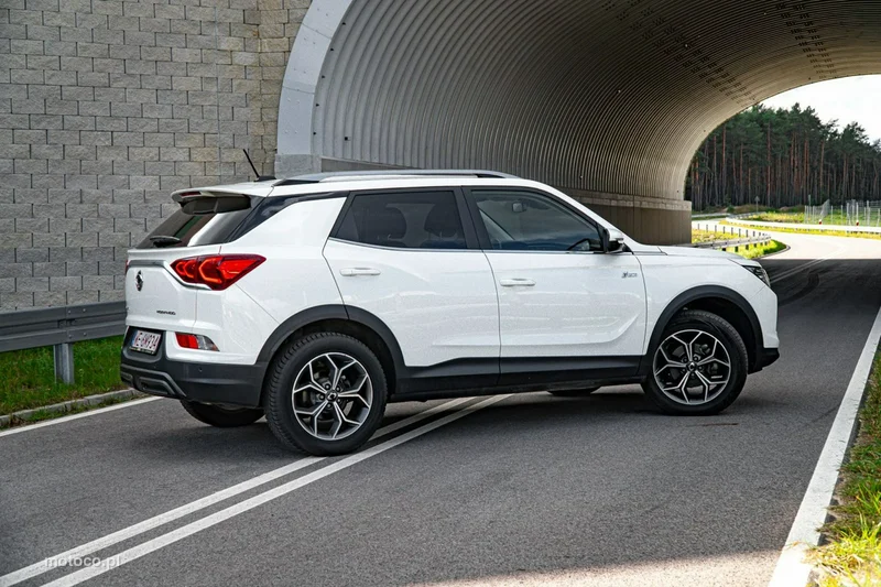 Ssangyong Korando 25