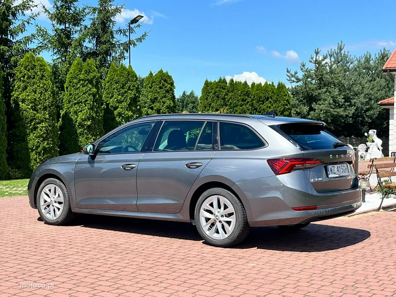 Skoda Octavia IV 15