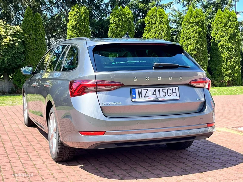 Skoda Octavia IV 18