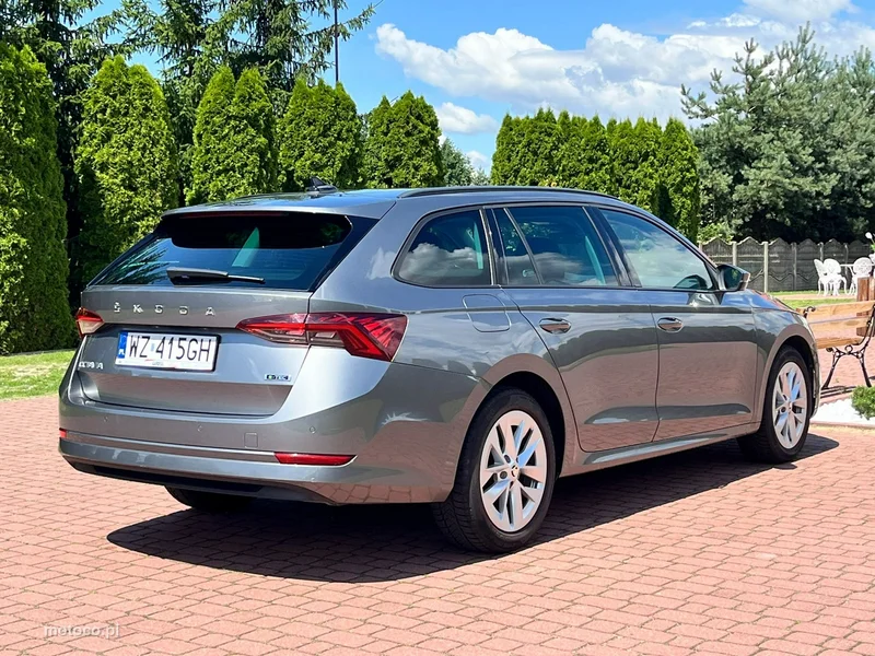 Skoda Octavia IV 22