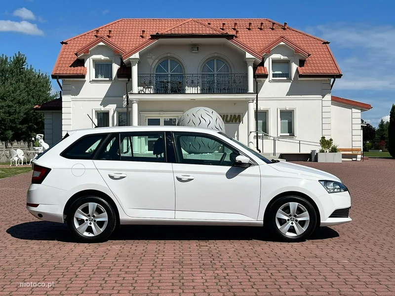 Skoda Fabia IV 5