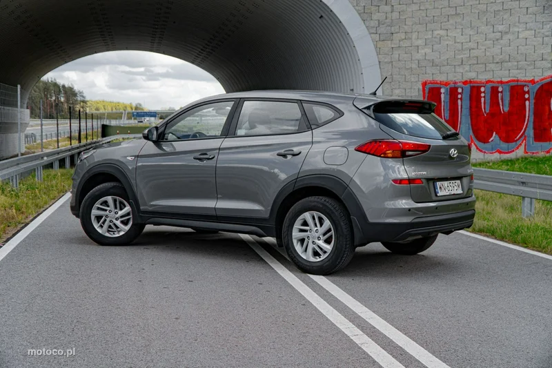 Hyundai TUCSON 16