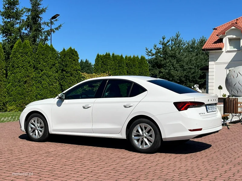 Skoda Octavia IV 14