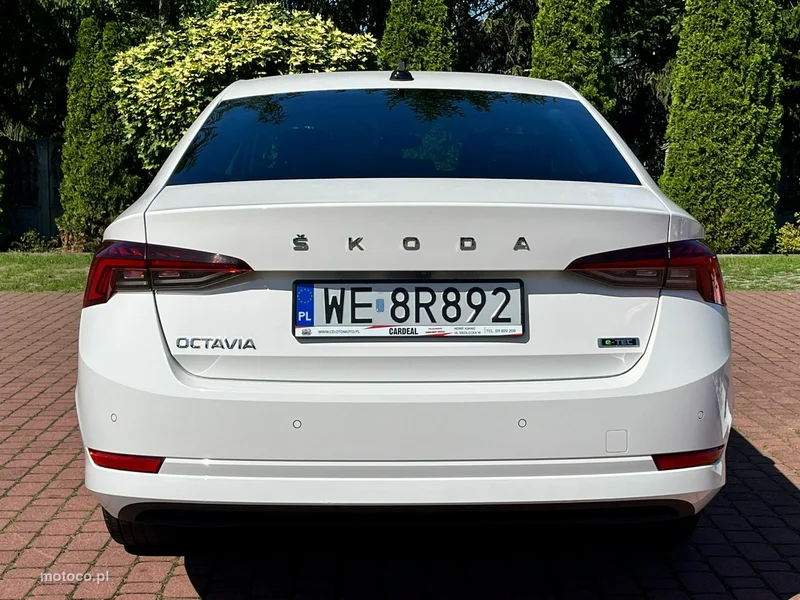 Skoda Octavia IV 18