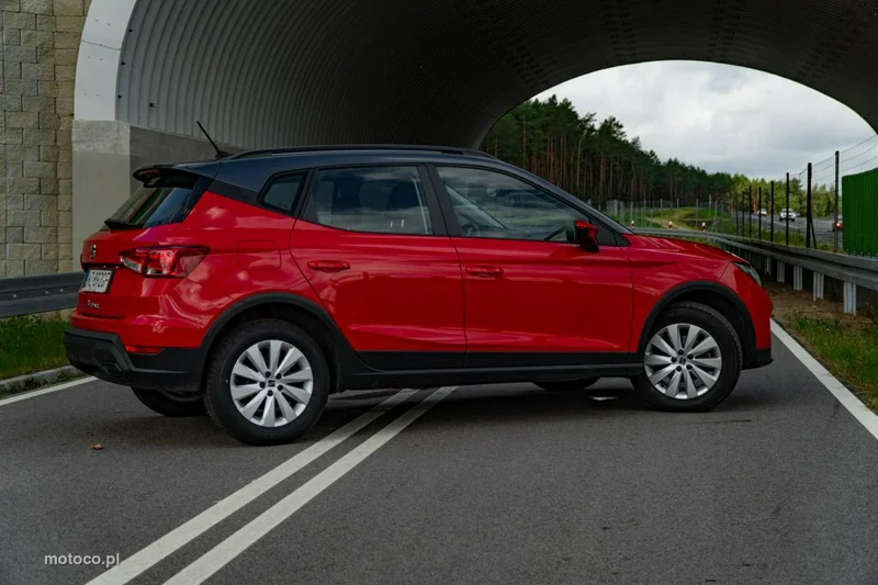 Seat Arona 23
