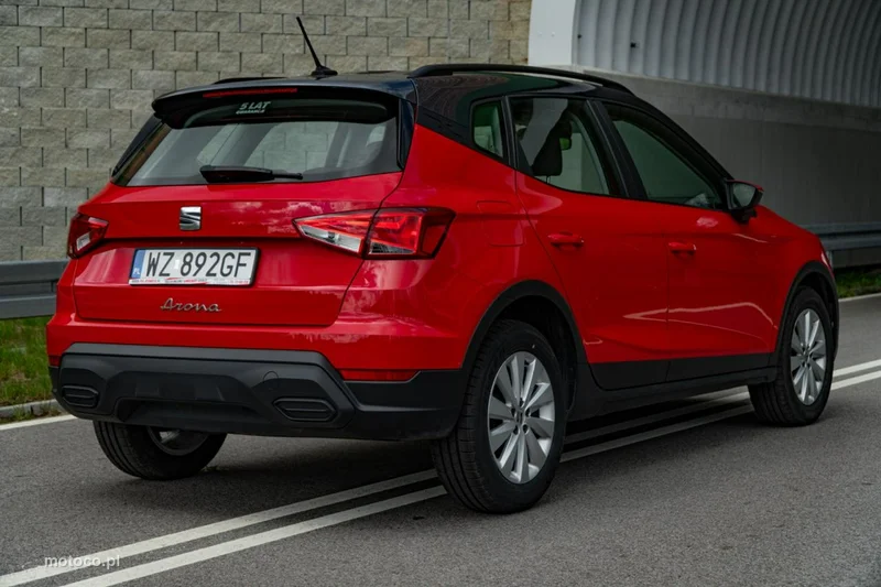 Seat Arona 4