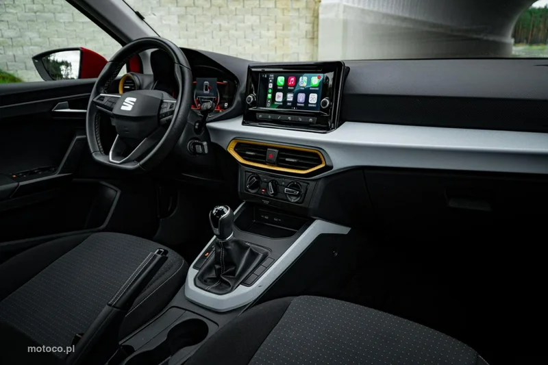 Seat Arona 38