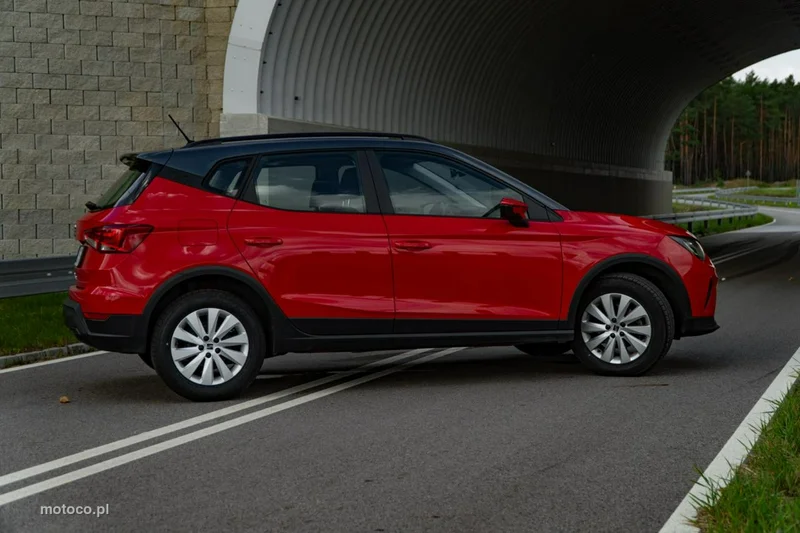 Seat Arona 5