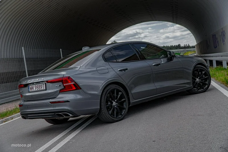 Volvo S60 23