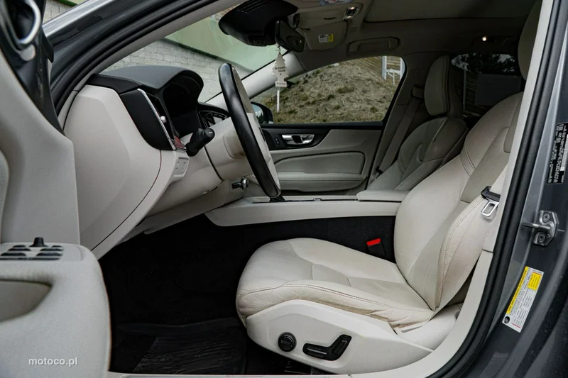 Volvo S60 28
