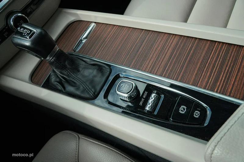 Volvo S60 36