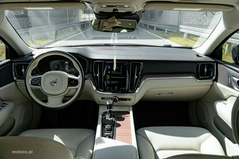 Volvo S60 8