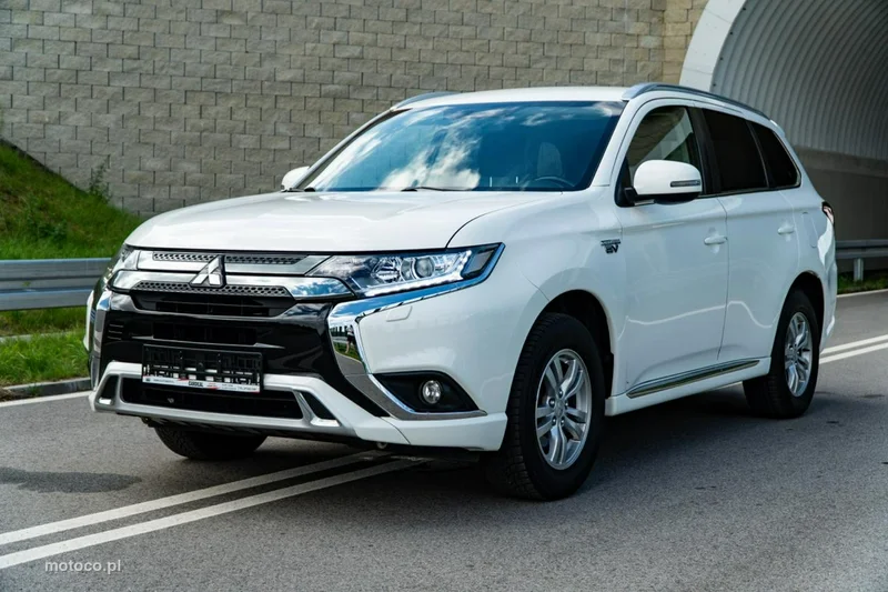 Mitsubishi Outlander 31