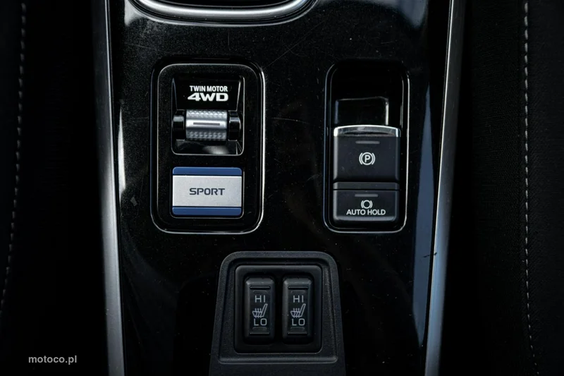 Mitsubishi Outlander 38