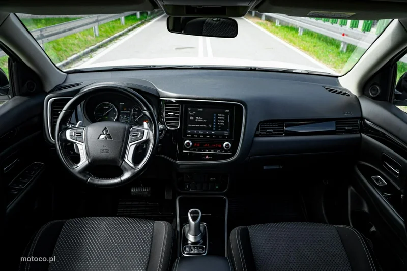 Mitsubishi Outlander 8