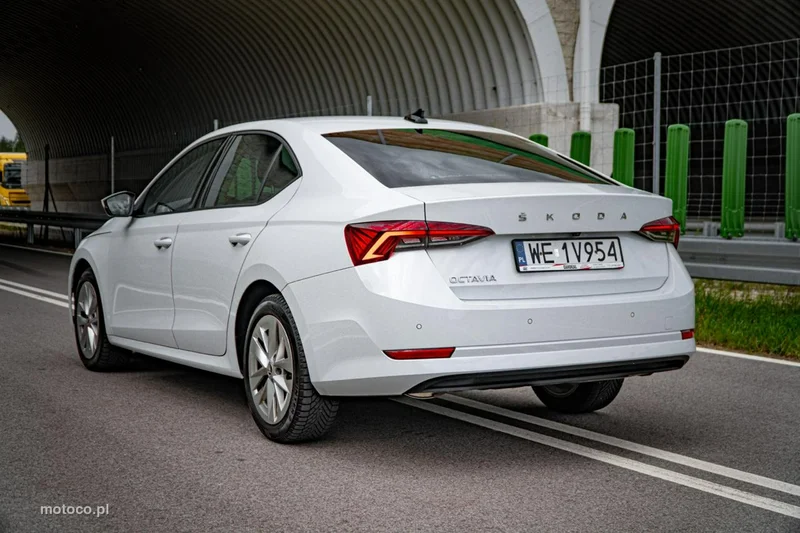 Skoda Octavia IV 18