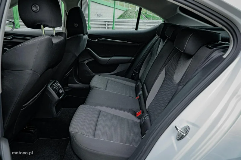 Skoda Octavia IV 39