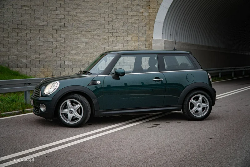 MINI ONE 15