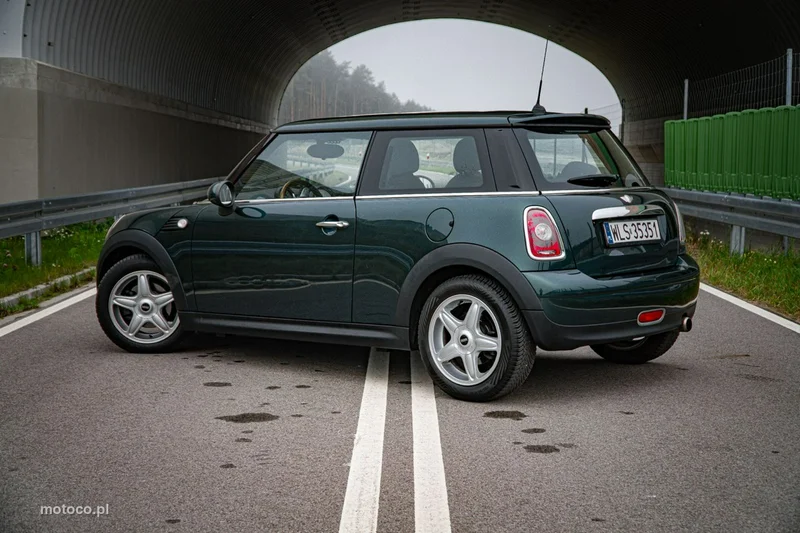 MINI ONE 16