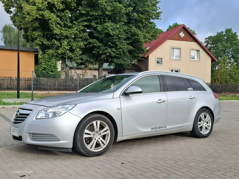 Opel Insignia A 12