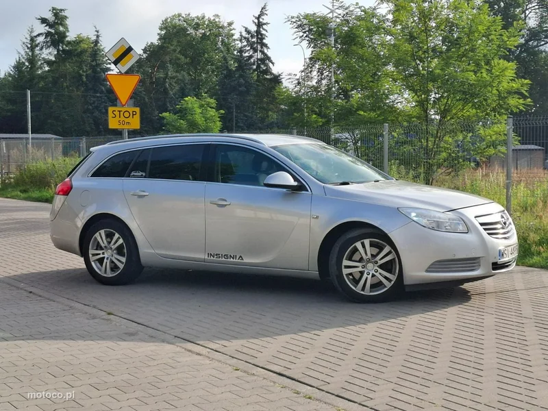 Opel Insignia A 22